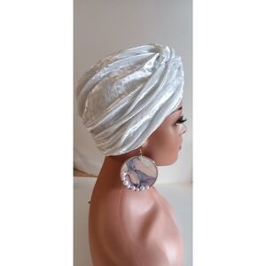 White Velvet Front Twist Modest Stretch Turban Hijab Cap